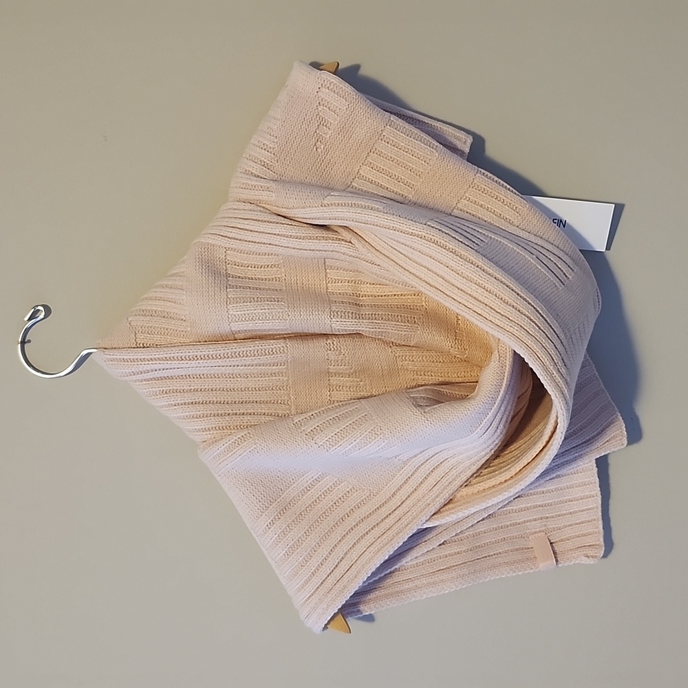 Calvin Klein 72x12" Knit Scarf Pastel Pink